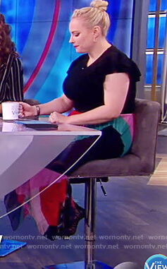 Meghan’s multi-colored pleated skirt on The View