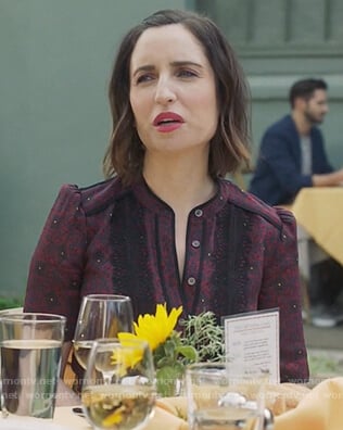 Jen’s print dress with puff shoulders on Life in Pieces