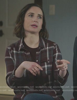 Jen’s burgundy plaid shirt on Life in Pieces