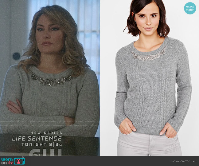 RW&Co Embellished Cashmere-like Sweater worn by Alice Cooper (Mädchen Amick) on Riverdale