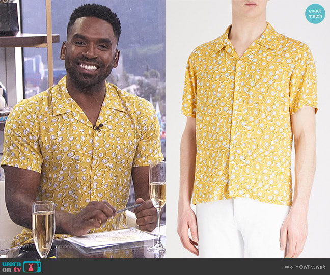 Sandro Floral-Pattern Woven Shirt worn by Justin Sylvester on E! News