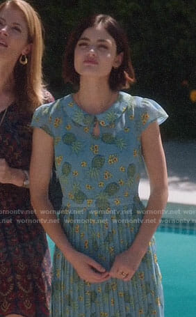 Stella’s blue pineapple print dress on Life Sentence