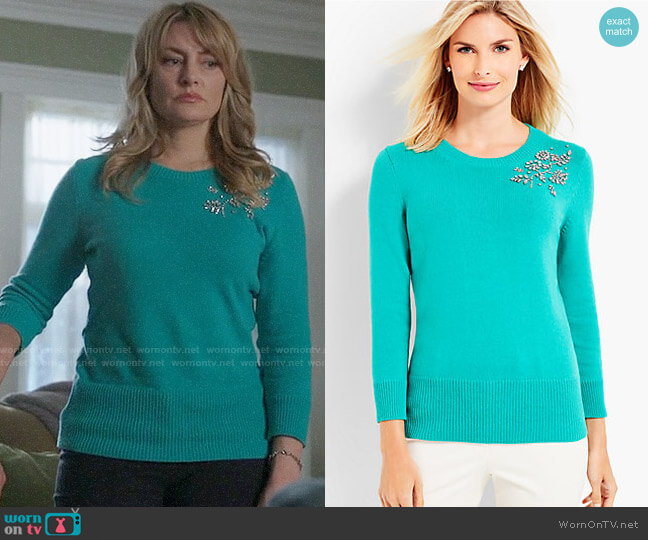 Talbots Beaded Corsage Sweater in Dark Opal worn by Alice Cooper (Mädchen Amick) on Riverdale