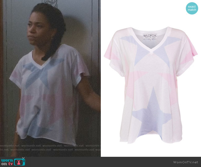 Wildfox Star Crossed Romeo V-Neck Tee worn by Maggie Pierce (Kelly McCreary) on Greys Anatomy