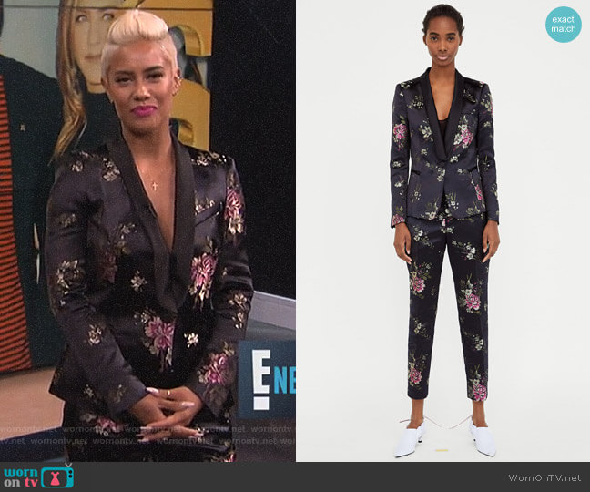 Zara Jacquard Blazer worn by Sibley Scoles on E! News