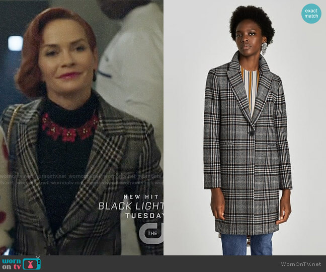 Zara Checked Coat worn by Penelope Blossom (Nathalie Boltt) on Riverdale