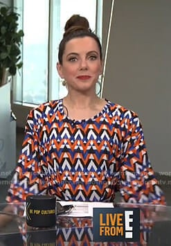 Melanie’s geometric print dress on Live from E!