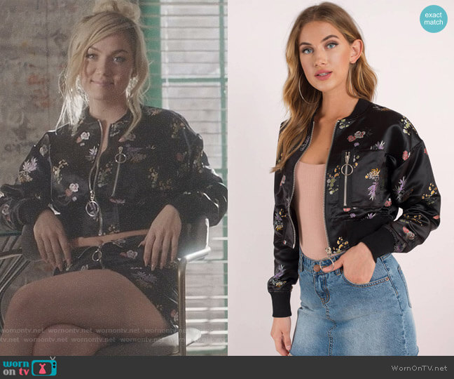 Tobi Jet Set Black Multi Floral Satin Cropped Bomber worn by Star Davis (Jude Demorest) on Star