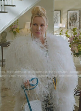 Alexis’s white shaggy coat on Dynasty