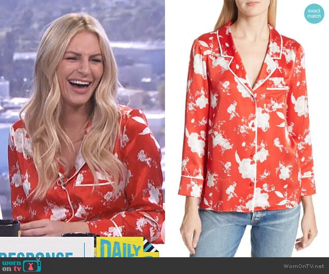 Alice + Olivia Keir Floral Silk Pajama Shirt worn by Morgan Stewart on E! News