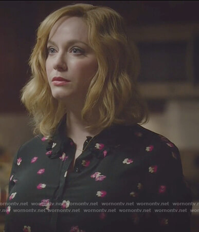 Beth’s black floral print blouse on Good Girls