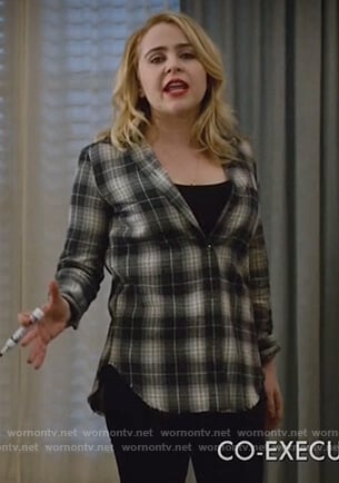 Annie’s black plaid shirt on Good Girls