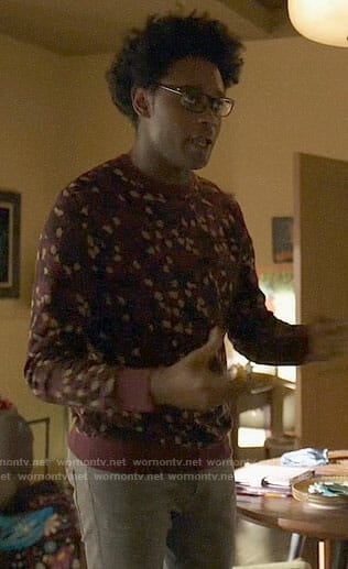 Curtis’s burgundy printed sweater on Arrow
