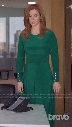 Donna’s green long sleeve dress on Suits