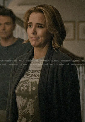 Elizabeth’s Peter Frampton Comes Alive t-shirt on Madam Secretary