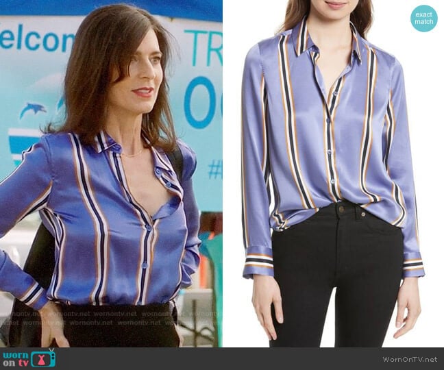 Equipment Essential Print Silk Shirt worn by Nina Devon (Perrey Reeves) on Famous in Love