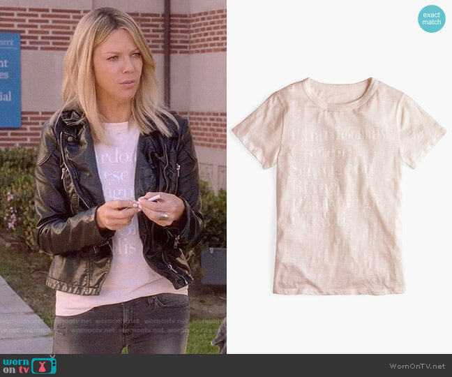 J.Crew Chardonnay T-shirt worn by Mackenzie Murphy (Kaitlin Olson) on The Mick
