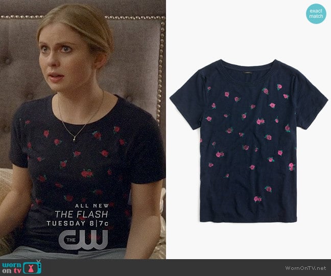 J.Crew Rose Print T-shirt worn by Liv Moore (Rose McIver) on iZombie