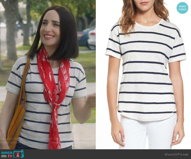 Madewell Whisper Cotton Crewneck Tee worn by Jennifer Short (Zoe Lister-Jones) on Life in Pieces