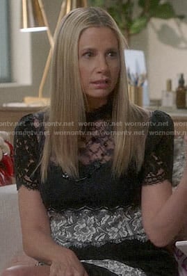 Nicole’s lace dress on Modern Family
