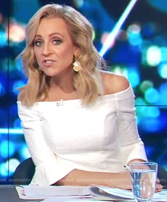Carrie’s white off shoulder dress on The Project