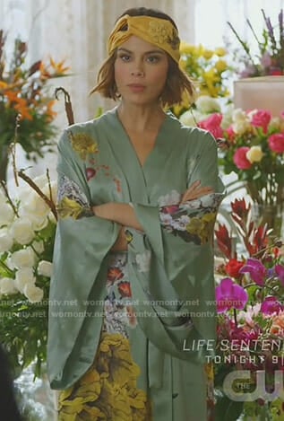 Cristal’s green floral robe and yellow headband on Dynasty