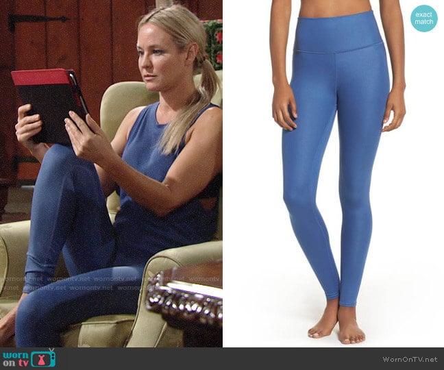 Alo Airbush Leggings in Cobalt worn by Sharon Newman (Sharon Case) on The Young and the Restless
