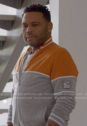 Andre’s yellow and grey jacket on Black-ish