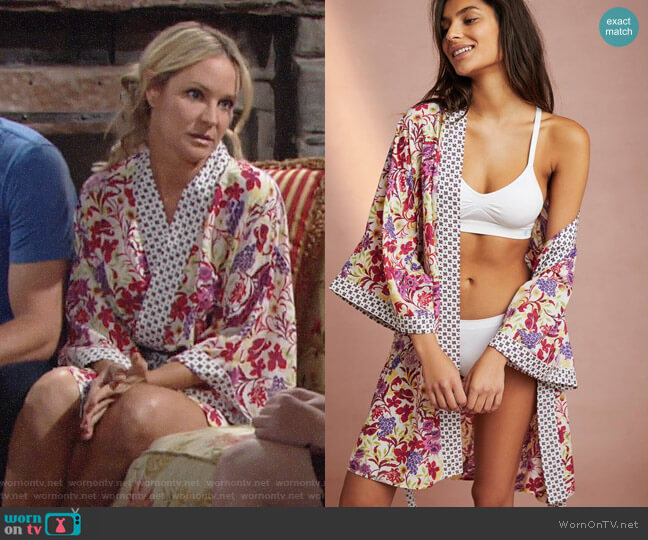 Floreat Northern Garden Kimono worn by Sharon Newman (Sharon Case) on The Young and the Restless
