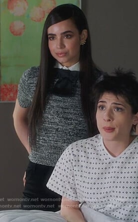 Sloane’s gray short sleeve sweater with bow on Famous in Love