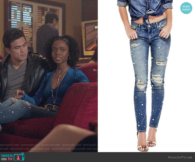 Guess Starlet Jeans worn by Josie McCoy (Ashleigh Murray) on Riverdale