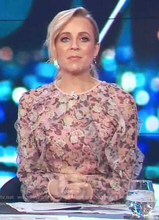 Carrie’s pink floral print long sleeve dress on The Project