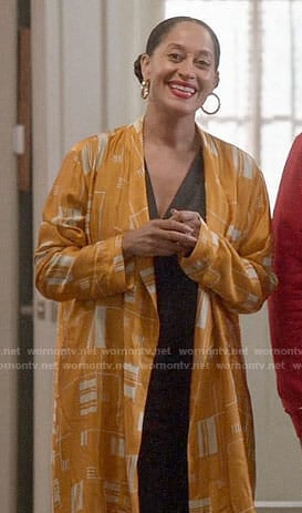 Bo’s yellow printed jacket on Black-ish