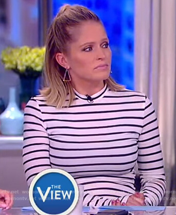 Sara’s striped dress on The View