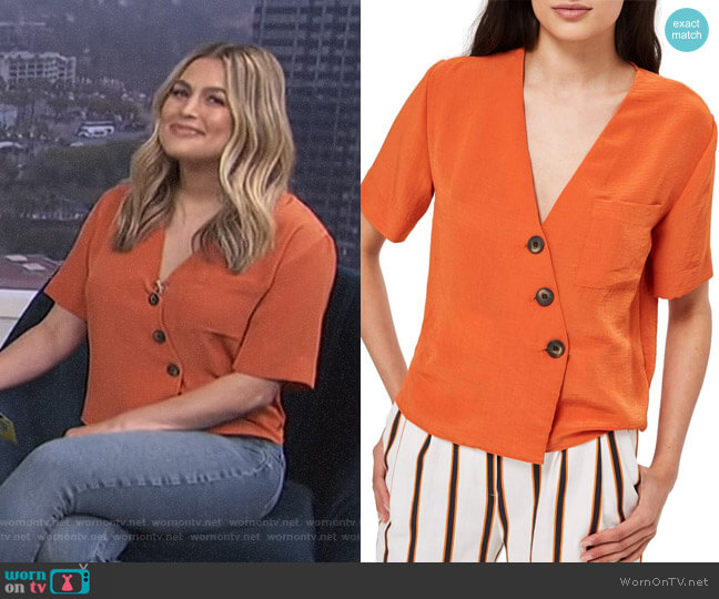 Topshop Ashley Asymmetrical Blouse worn by Carissa Loethen Culiner on E! News