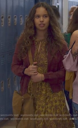 Jessica’s yellow printed keyhole dress on 13 Reasons Why