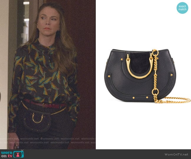 Chloe Nile Small Bracelet Bag worn by Liza Miller (Sutton Foster) on Younger