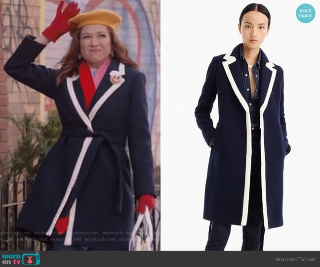 J. Crew Tipped topcoat in Italian stadium-cloth wool worn by Kimmy Schmidt (Ellie Kemper) on Unbreakable Kimmy Schmidt