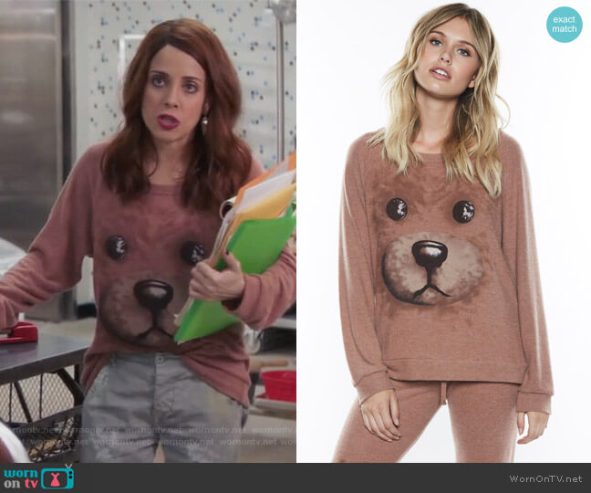 Lauren Moshi Brenna Teddy Face worn by Jo (Alanna Ubach) on Girlfriends Guide to Divorce