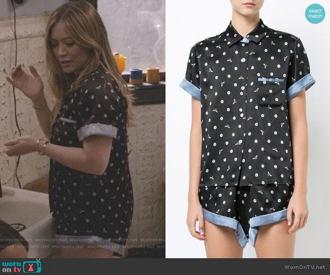 Morgan Lane Daisy Bee Embroidery Staci Top worn by Kelsey Peters (Hilary Duff) on Younger