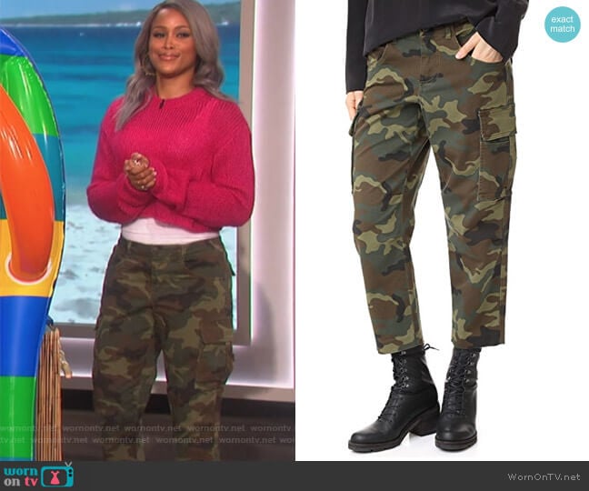 Alice + Olivia Johnsie Cargo Pants worn by Eve on The Talk
