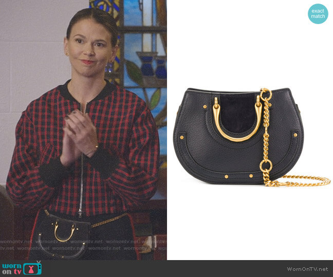 Chloe Nile Small Bracelet Bag worn by Liza Miller (Sutton Foster) on Younger