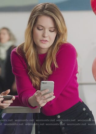 Sutton’s pink cropped sweater and high waist jeans on The Bold Type