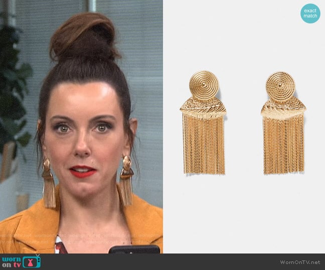Zara Earrings with Chain Fringing worn by Melanie Bromley on E! News