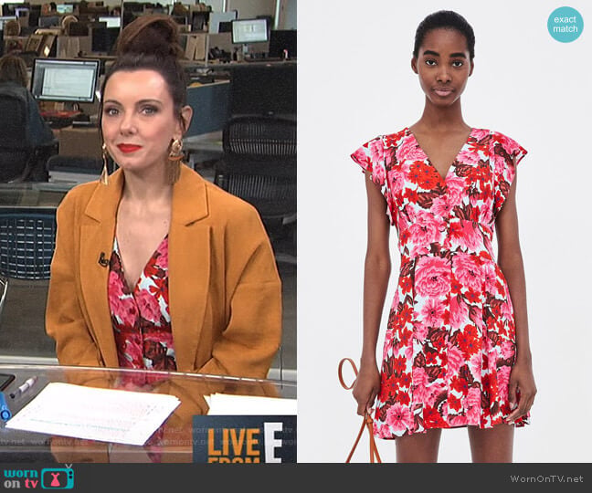 Zara Floral Print Dress worn by Melanie Bromley on E! News