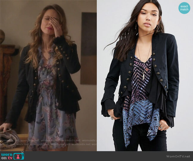 Free People Romantic Ruffles Jacket worn by Phoebe Wells (Beau Garrett) on Girlfriends Guide to Divorce