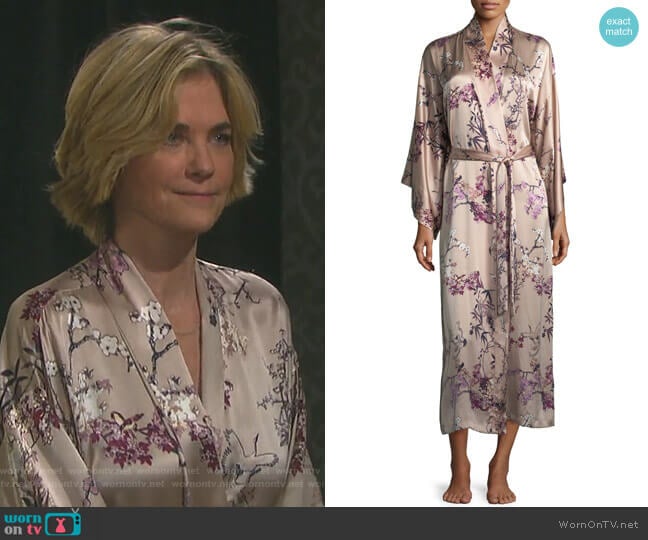 Natori Pandora Long Silk Robe worn by Eve Donovan (Kassie DePaiva) on Days of our Lives