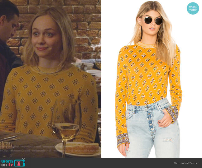 Free People New Age Crew Neck Sweater worn by Caitlin Miller (Tessa Albertson) on Younger