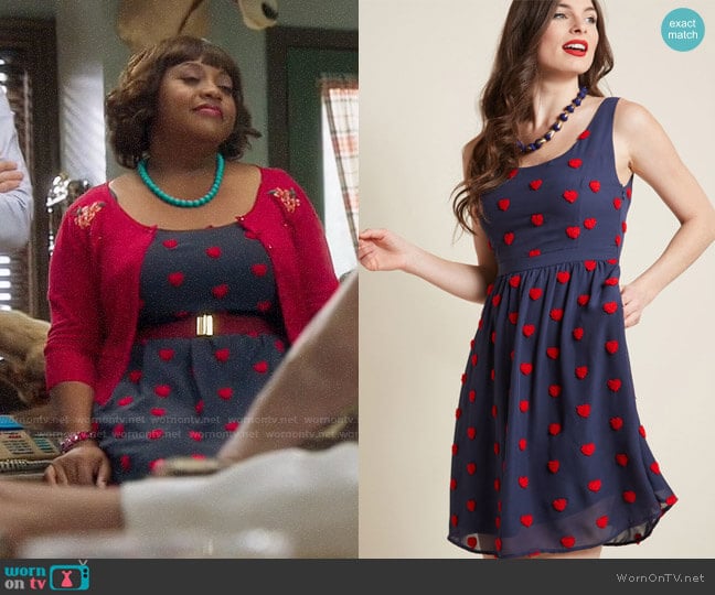 A-Line Dress with Pockets and Heart Appliques from ModCloth worn by Anne Flatch (Sherri Shepherd) on Trial and Error