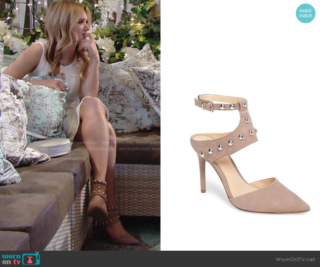 Vince Camuto Ledana Studded Pump worn by Summer Newman (Hunter King) on The Young and the Restless